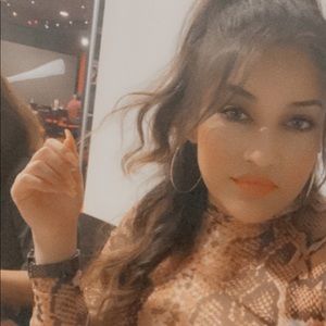 Meet your Posher, Marisabel